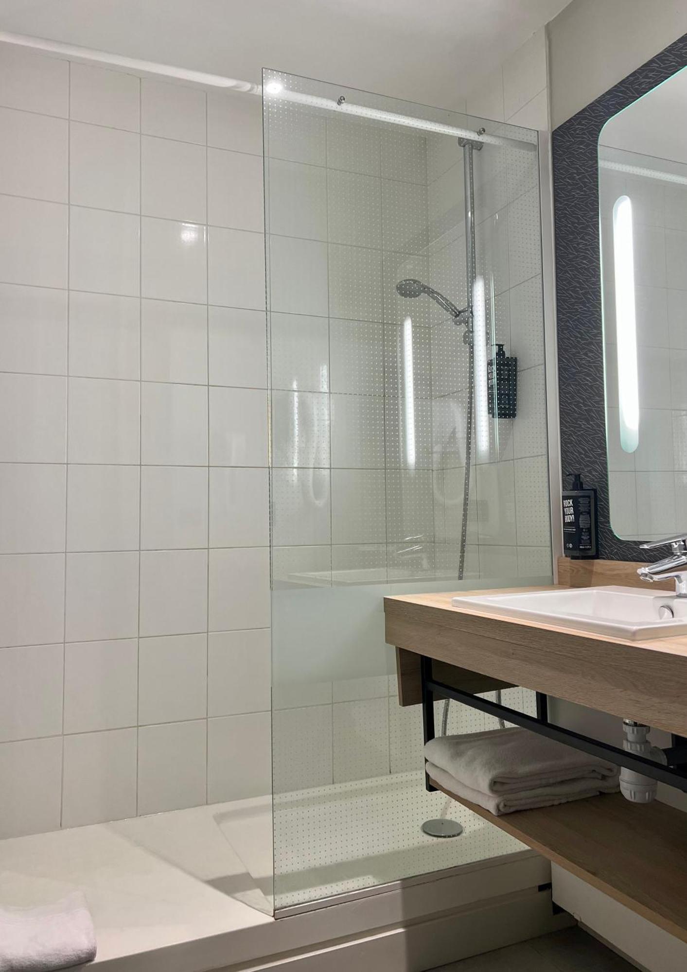 Ibis Angouleme Nord Otel Champniers  Dış mekan fotoğraf