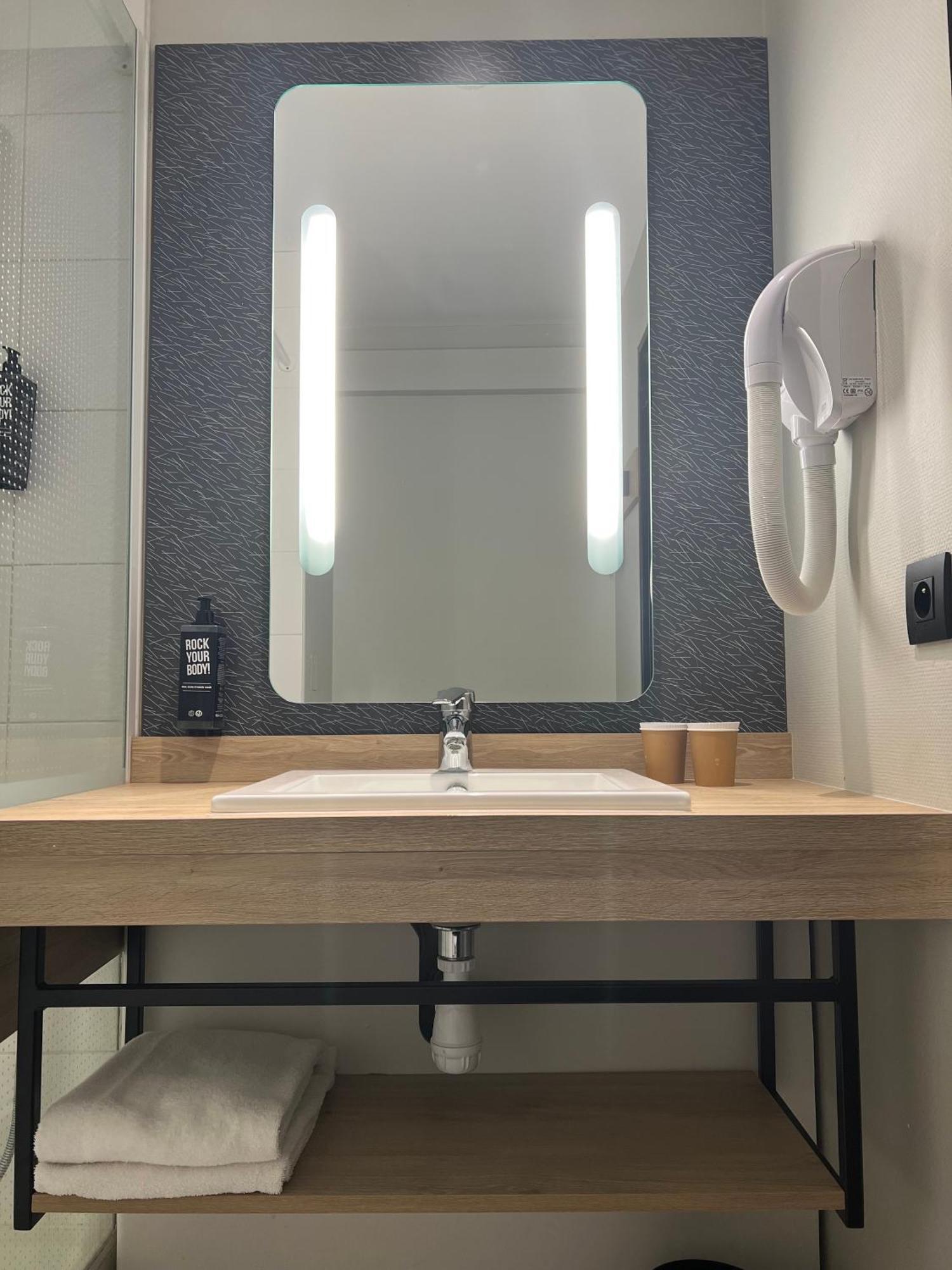 Ibis Angouleme Nord Otel Champniers  Dış mekan fotoğraf